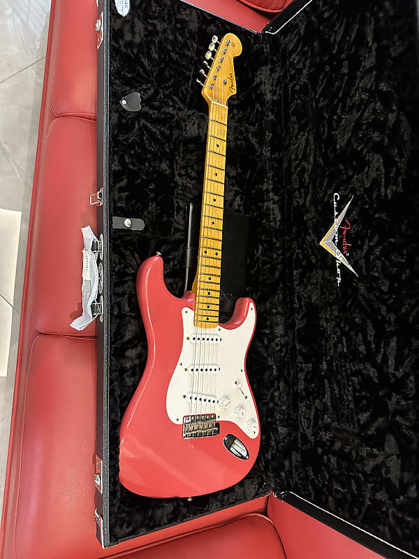 Fender Custom Shop Stratocaster Journeyman Relic 2020 - Aged Fiesta Red image 1