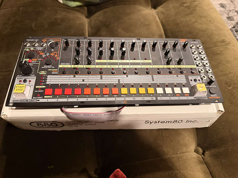 System80 880