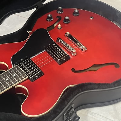 Gibson ES-335 Satin 2022 - Satin Cherry New Unplayed w/Case Auth Dealer 7lb15oz #316 image 6