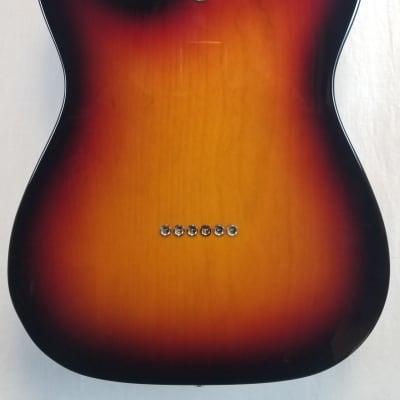 Fender American Vintage II 1972 Telecaster Thinline, Semi-Hollow Ash Body,Maple Fingerboard, 3-Color Sunburst, HSC 2023 image 11