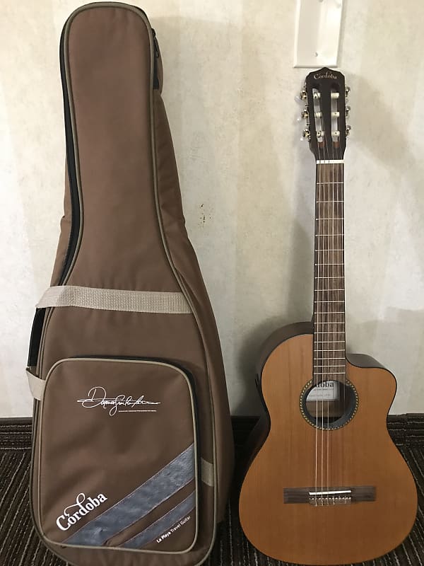 Cordoba Travel Guitar LP-N