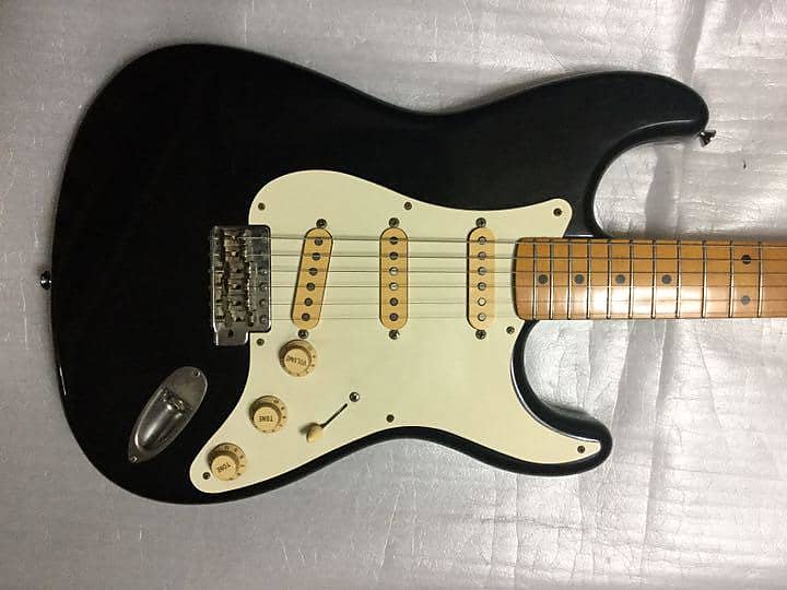 fender Japan 54 Stratocaster （Jシリアル） - エレキギター