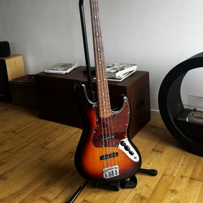 Fender Jazz Bass Trademark Offset Contour Body Electric Bass Ref