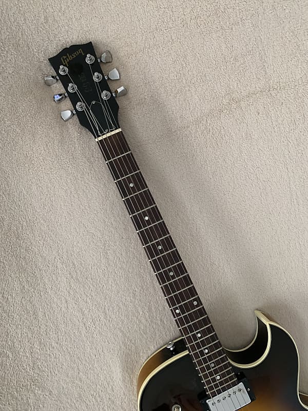2000 Gibson Limited Edition ES-135 in Vintage Sunburst | Reverb 2000 Gibson Limited Edition ES-135 in Vintage Sunburst | Reverb