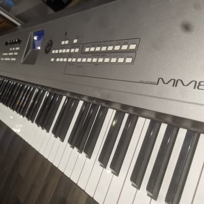 Yamaha mm8 store 88 key synthesizer