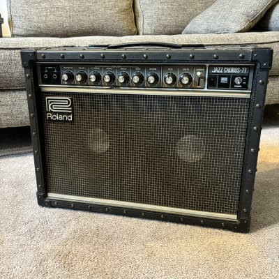 Roland JC-77 Jazz Chorus 80-Watt 2x10