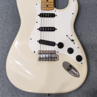 Fender Fender