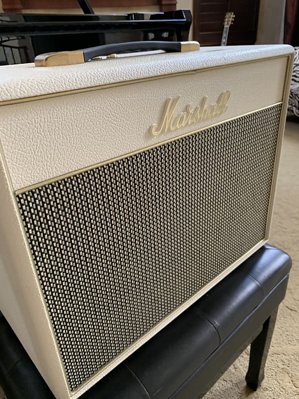 Marshall Class 5 C5-01 1x10 Combo Amplifier – Imperial Vintage Guitars