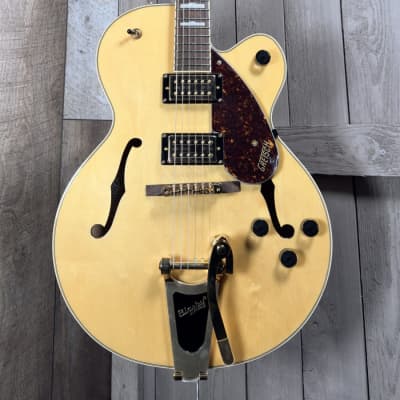 Gretsch G2410TG Streamliner™ Hollow Body Single-Cut with Bigsby® and Gold Hardware, Laurel Fingerboard, Village Amber Electric Guitar 2804800520 image 1