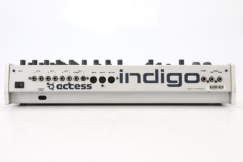 Access Virus Indigo Version Two 37-Key Digital Synthesizer Keyboard V2 V 2  #46738