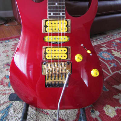 1990 MIJ Ibanez RG570 / RT650 w/ Gig Bag - Candy Apple Red for sale