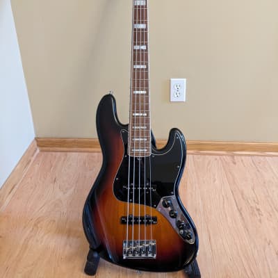 Fender American Deluxe Jazz Bass V 2010 - 2016