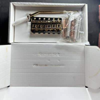 Fender USA Gold NOS Tremolo Assembly image 9