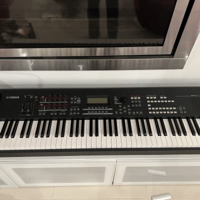 Production Workstation (Yamaha MOXF8 w/amp,stand,&padded case)