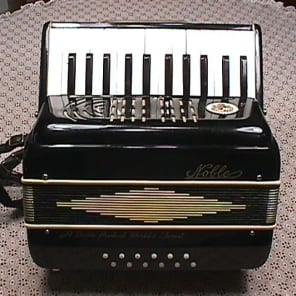 Vintage Italian Made Noble 12 Bass Accordion in Original Case & Ready to Play as-is image 2