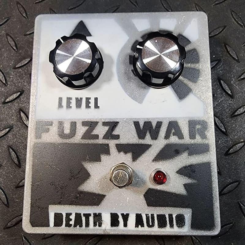 Death By Audio Fuzz War