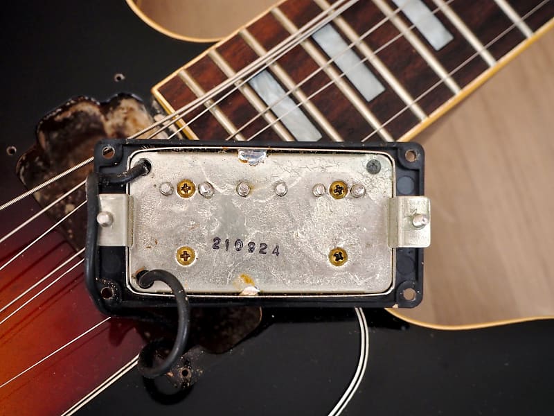 1981 Greco SA-700 Vintage Semi-Hollowbody Electric Guitar