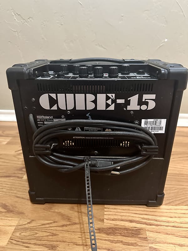 Roland CUBE-15 15-Watt 1x8