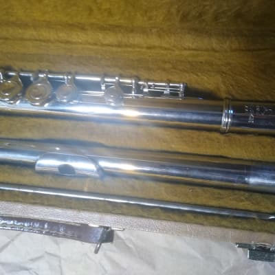Yamaha YFL-24N Nickel-plated Flute, Japan, Very Good condition image 3