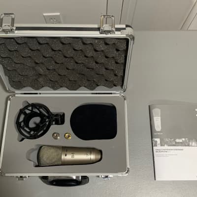 Behringer B-1 Large Diaphragm Cardioid Condenser Microphone 2001 - Present - Nickel