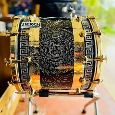 Herch Tambora Custom 24'' Gold Black para Banda Sinaloense Bass Drum