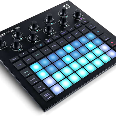 Novation Circuit Tracks Standalone Groovebox with Synths, Drums and Sequencer image 2