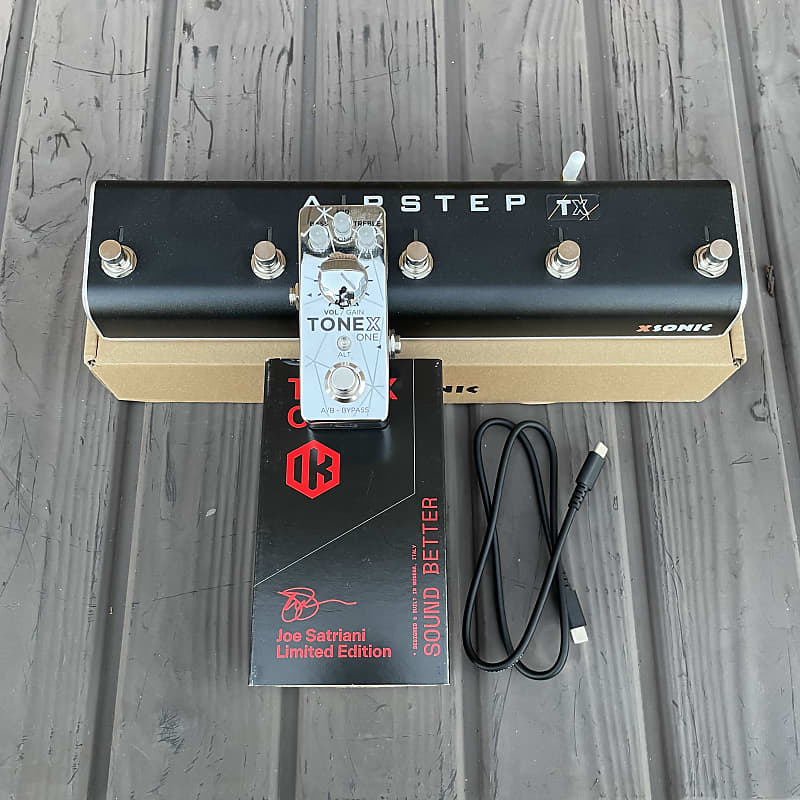 IK Multimedia ToneX One