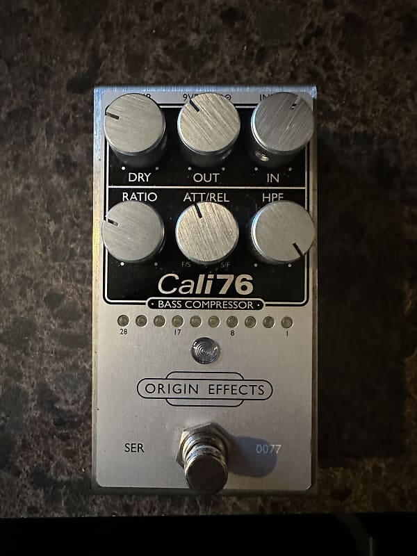 Origin Effects Cali76 Bass Compressor