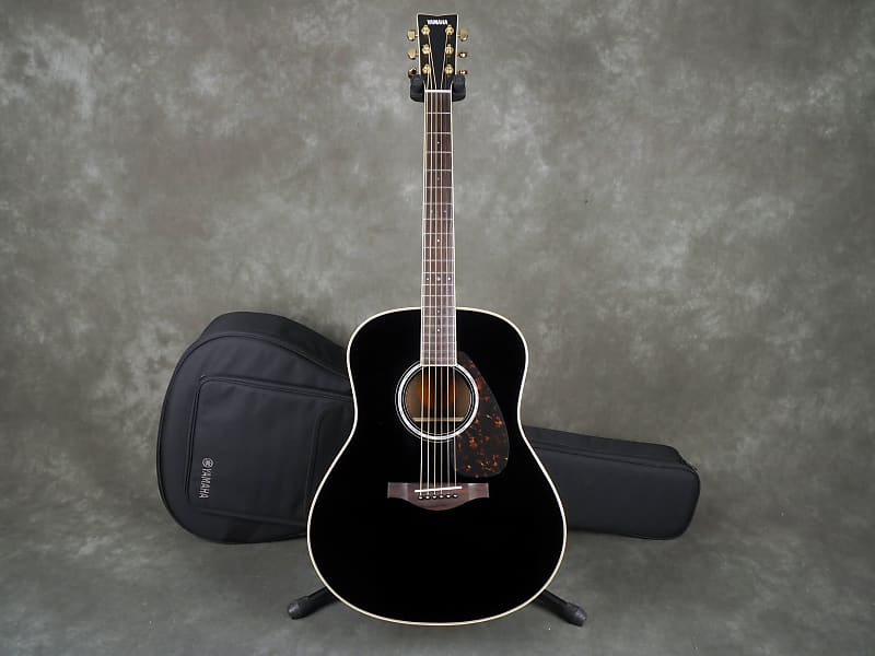 Yamaha LL6 ARE Acoustic Guitar - Black - 2nd Hand