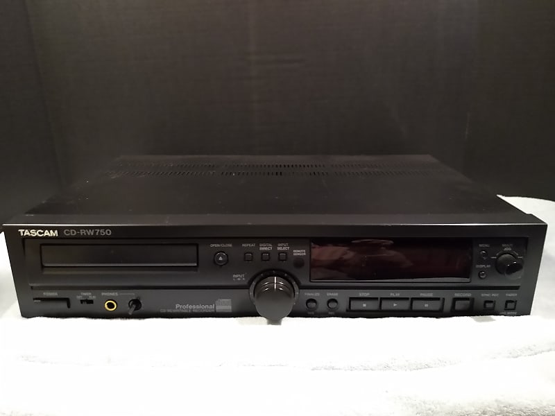 Tascam CD-RW750 Professional CD Player/Recorder - Stuck on TOC Reading