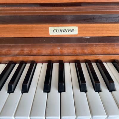Currier Upright Console Piano image 3