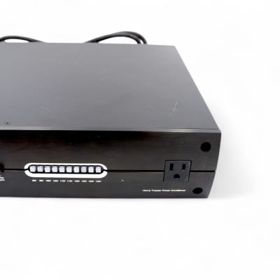 Panamax M5100-EX Home Theater Power Conditioner 11-Outlet Surge Protector image 4