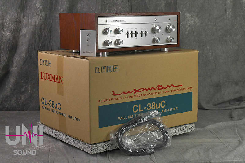 LUXMAN CL-38uC Vacuum Tube Control Amplifier in Excellent Condition  			