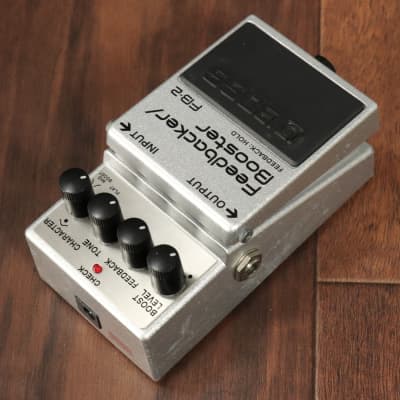 Boss FB-2 Feedback/Booster | Reverb