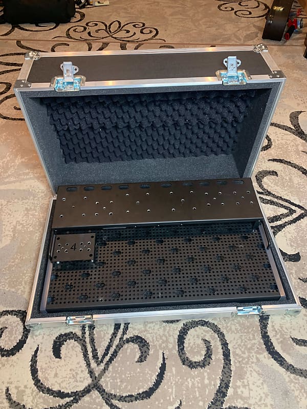 Pedalboard w/ Bridge and Custom Case Reverb