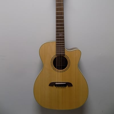 Alvarez FY70CE Yairi Standard Folk/OM Acoustic Electric Guitar w/ Case- Natural Gloss Finish image 2