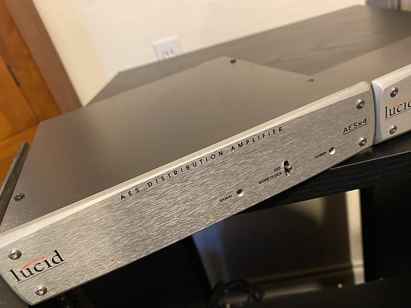 Lucid AES x4 Digital Audio Distribution Amplifier/Word Clock Reverb
