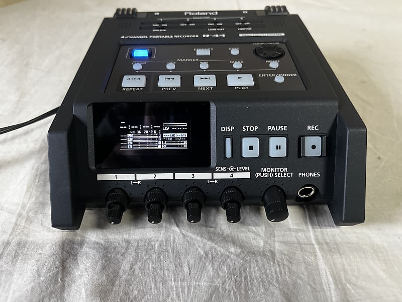 Roland R-44 edirol ローランド　MTR Edirol R-44 review | MusicRadar