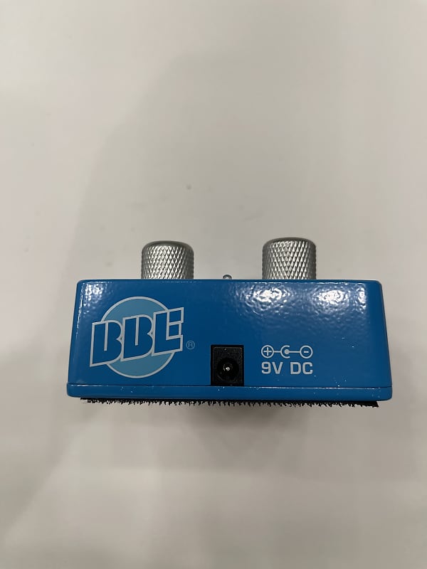BBE Mind Bender V1 Analog Vibrato / Chorus Guitar Effect