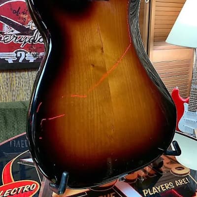 Fender Player Precision Bass with Maple Fretboard 3-Color Sunburst image 6
