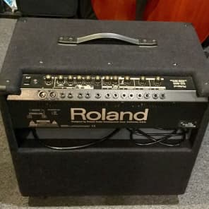 【美品】Roland ローランド キーボードアンプ KC-500 シンセサイザー 高額買取実施中!!】Roland キーボードアンプ KC-500 ローランド