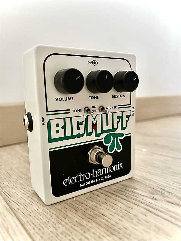Electro-Harmonix Big Muff Pi with Tone Wicker Distortion
