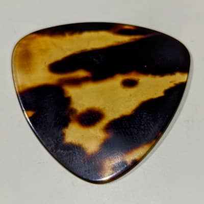 Real tortoise deals shell guitar picks