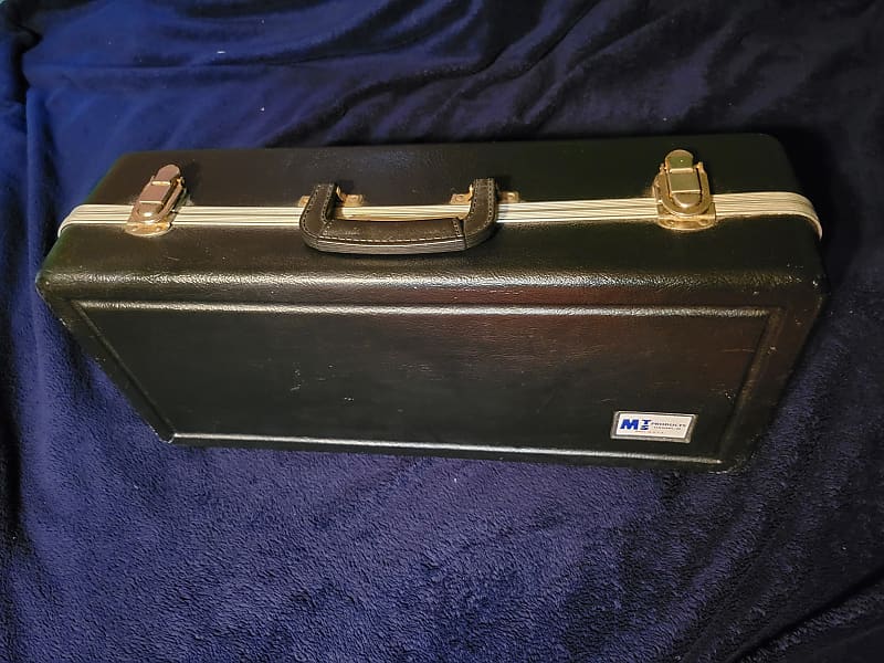 Used MTS Hardshell Molded Trumpet Case Universal Student Reverb