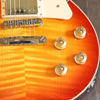 Killer Top! 2012 Gibson Les Paul Traditional Plus  Heritage Cherry Sunburst + Gibson Hard Case image 7