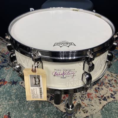 Tama - 14x5.5" Mike Portnoy Signature, Melody Master, Limited Edition Snare Drum 2006 - White image 2