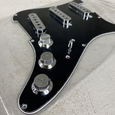 PRS Silver Sky Se pickguard 3ply Black chrome pickup covers knobs switch tip Reverb