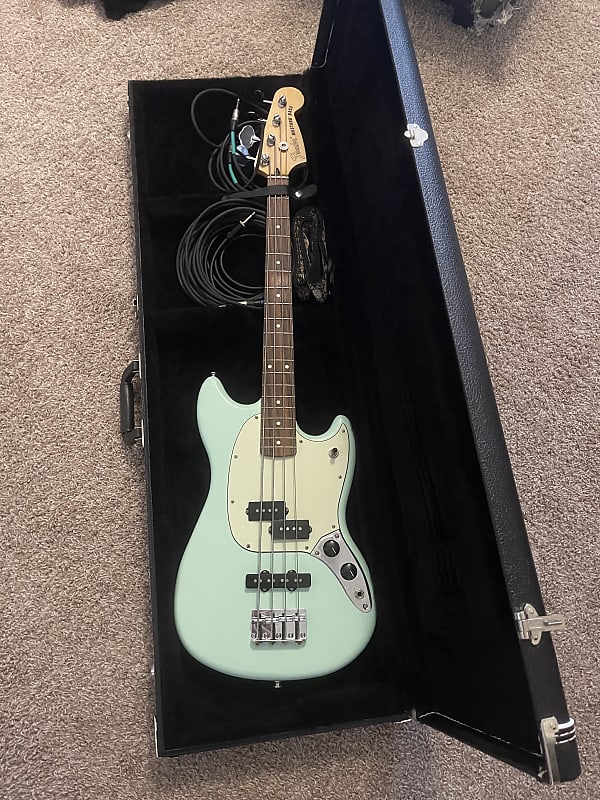 Fender Player Mustang Bass PJ with Fender Hard Case image 1