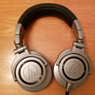 Audio-Technica ATH M50xGM Limited Edition 2010s Gun Metal