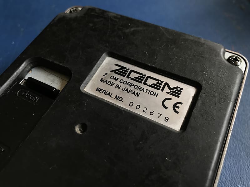 Zoom UF-01 Ultra-Fuzz (Vintage Fuzz Factory | Reverb Zoom UF-01 Ultra-Fuzz (Vintage Fuzz Factory | Reverb